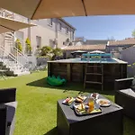 Logis Le Passiflore Cognac Hotel