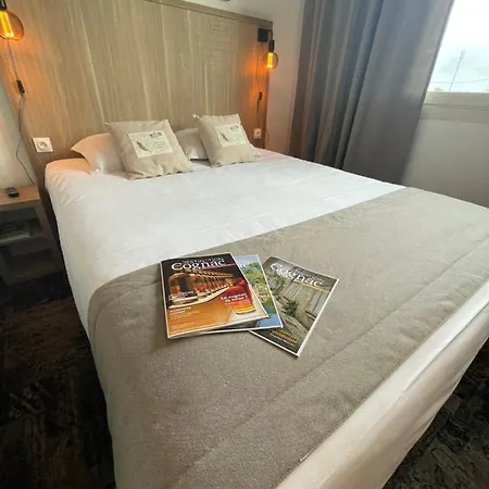 Logis Le Passiflore Cognac Chateaubernard