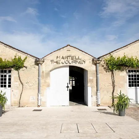 Logis Le Passiflore Cognac 3* Chateaubernard
