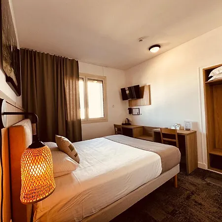 Logis Le Passiflore Cognac Otel Châteaubernard