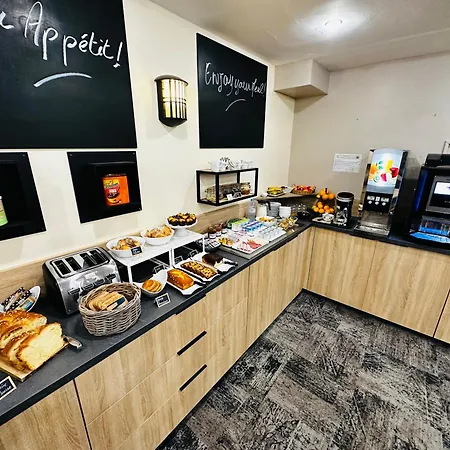 Logis Le Passiflore Cognac Otel Châteaubernard