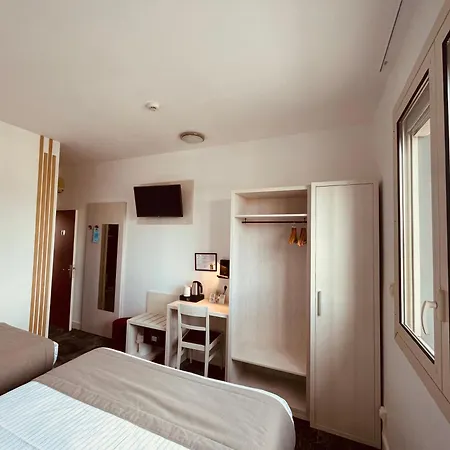 Hotel Logis Le Passiflore Cognac