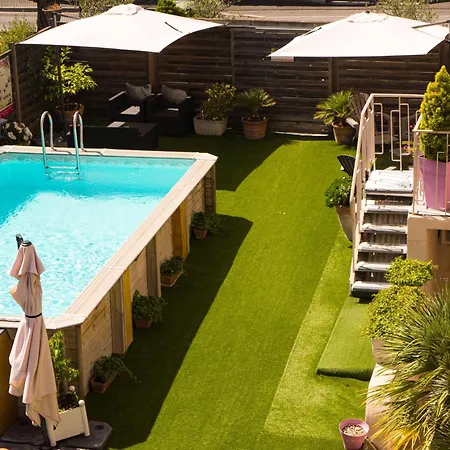 Logis Le Passiflore Cognac Otel Châteaubernard