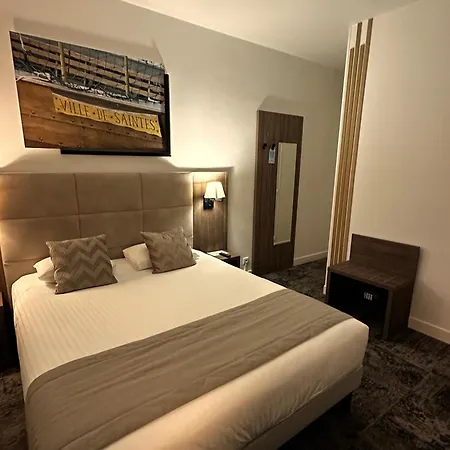 Otel Logis Le Passiflore Cognac