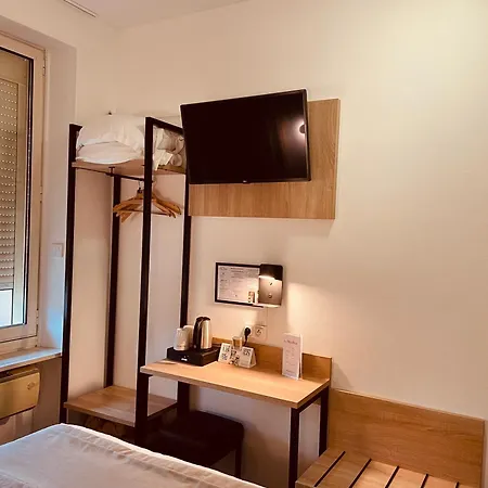 Otel Logis Le Passiflore Cognac