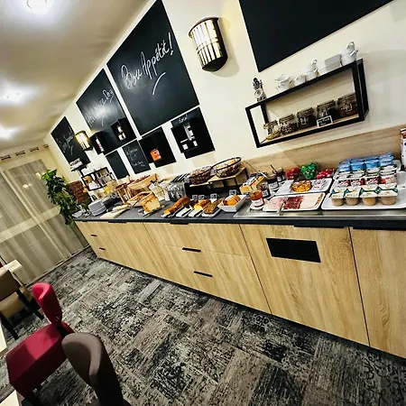 Logis Le Passiflore Cognac Otel 3*