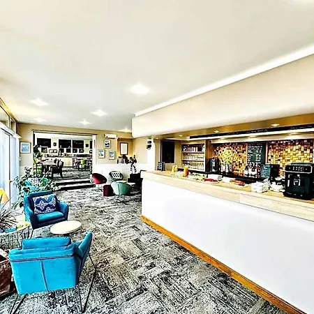 Hotel Logis Le Passiflore Cognac 3*