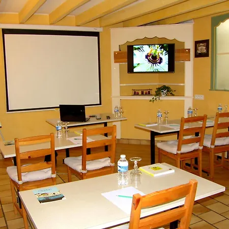 Logis Le Passiflore Cognac Otel 3*