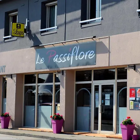 Logis Le Passiflore Cognac فندق