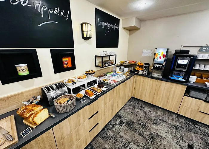 Le Passiflore Hotel Châteaubernard