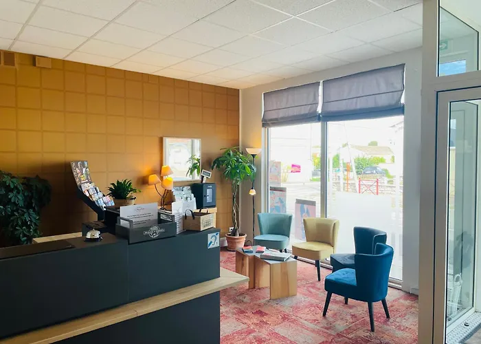 Logis Le Passiflore Cognac 3* Chateaubernard