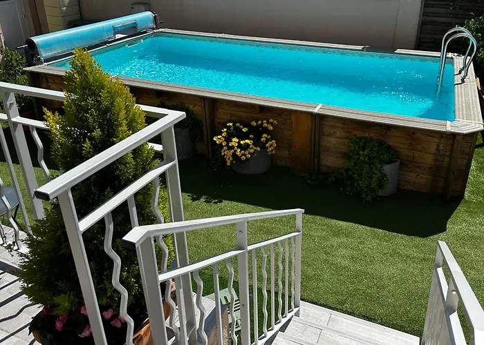 Logis Le Passiflore Cognac 3* Châteaubernard