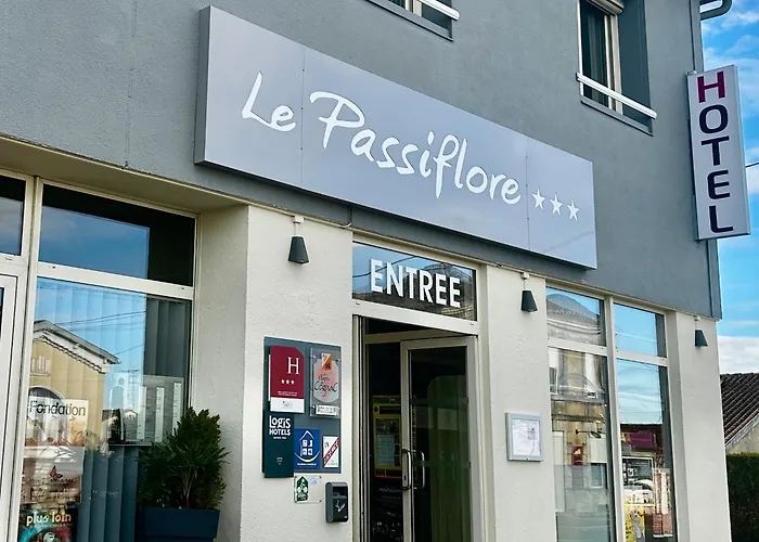 Hotel Logis Le Passiflore Cognac Chateaubernard