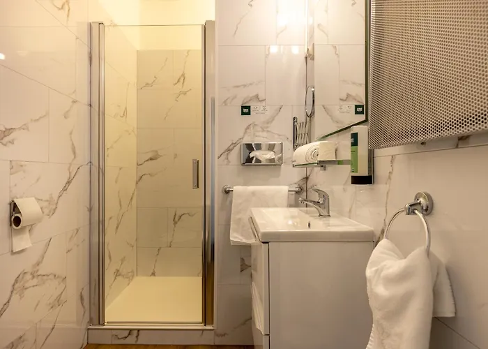 Logis Le Passiflore Cognac 3* Chateaubernard