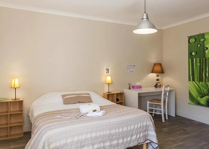 Hotel Logis Le Passiflore Cognac